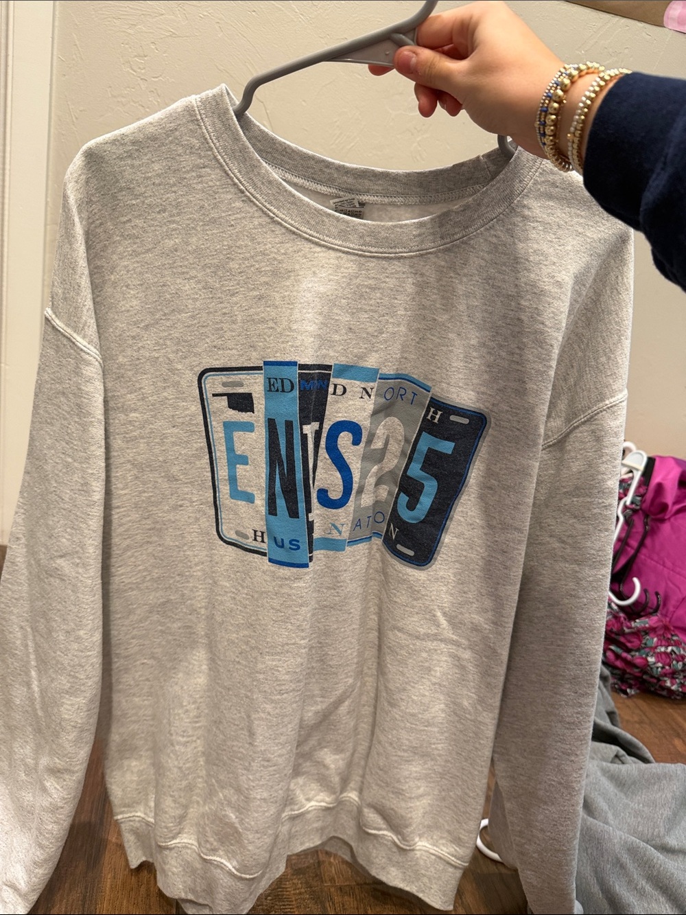 Gildan Gray Sweatshirt with Blue Graphic